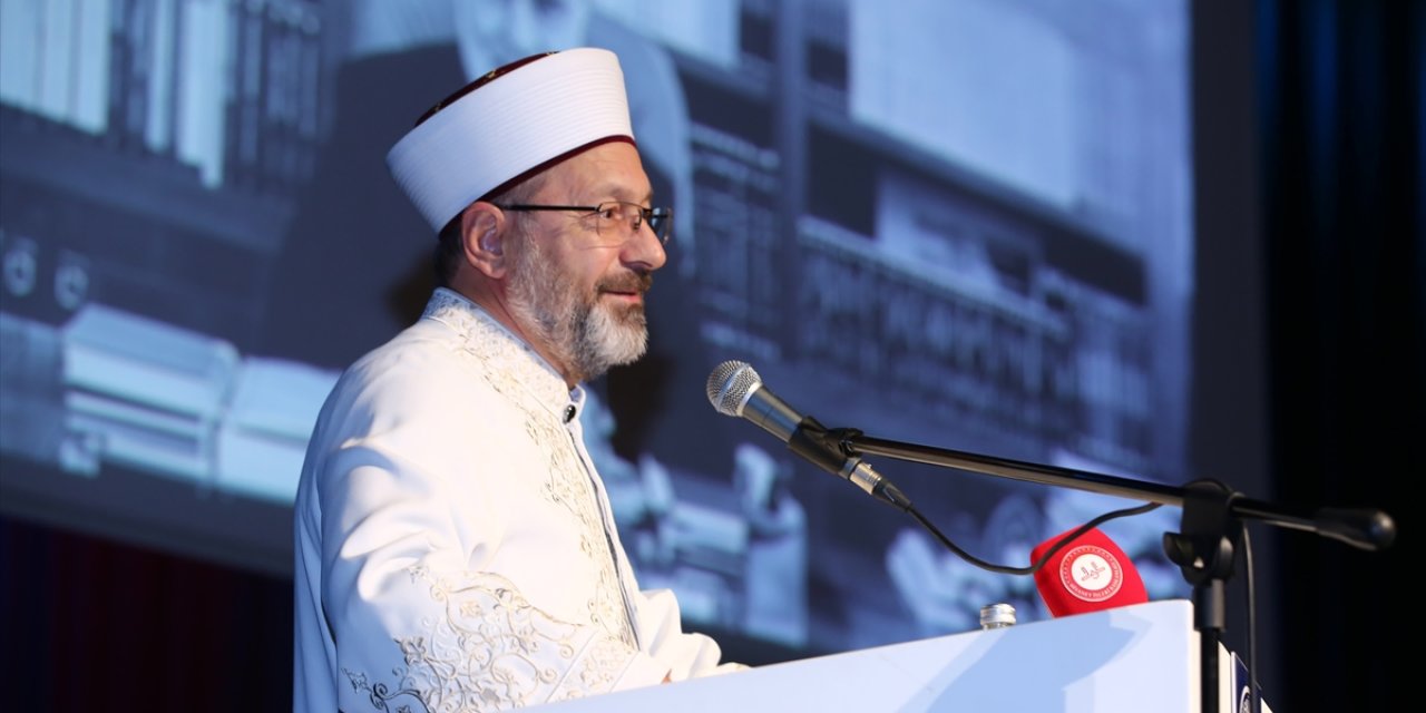 Diyanet İşleri Başkanı Erbaş, Raşit Küçük anma programında konuştu