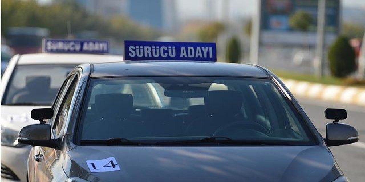 Direksiyon sınavına Togg ayarı: Motor soruları azalacak, iki alternatifli parkur olacak