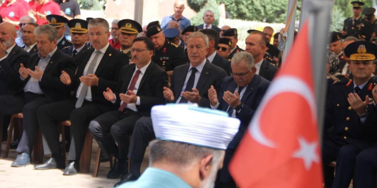 Hulusi Akar'dan kritik açıklama! Başkaldırmaya kalktılar! Hazırlıklı olmamız lazım