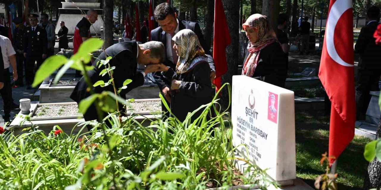 15 Temmuz Demokrasi ve Milli Birlik Günü etkinliklerinde şehitler anıldı