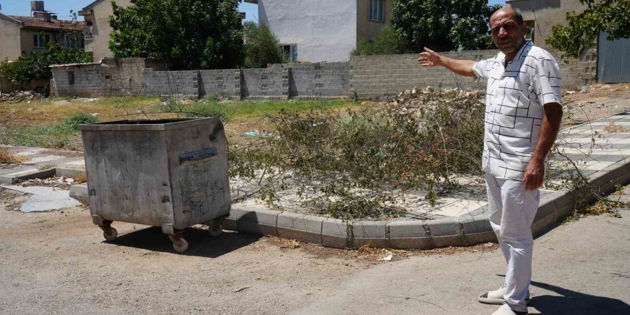 Vatandaştan CHP’li belediyeye ’temizlik’ tepkisi