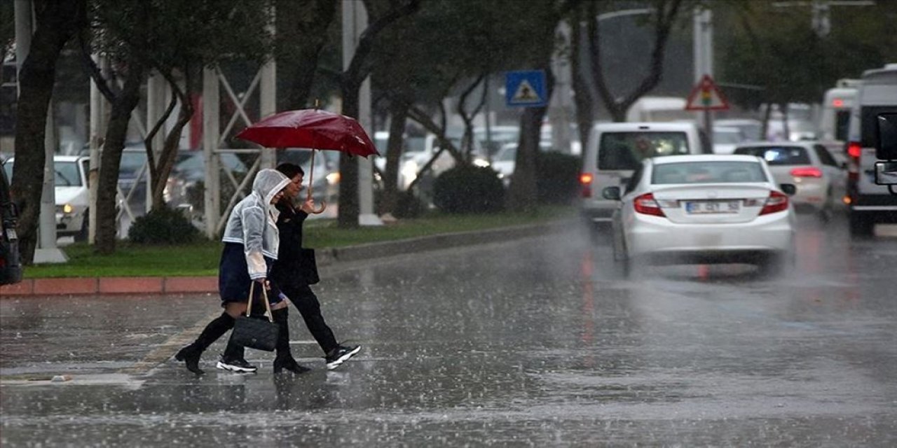 Bugün hava nasıl olacak? Meteorolojiden sarı kodlu uyarı (İstanbul, Ankara, İzmir hava durumu)