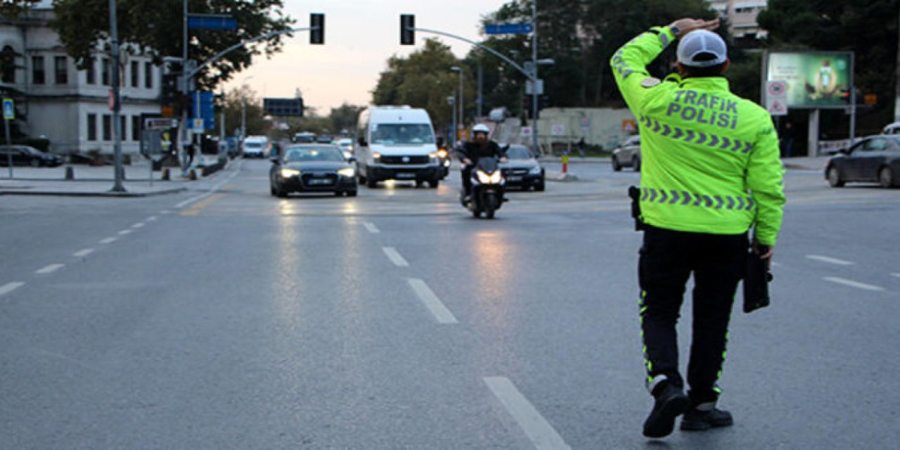 Son dakika açıklandı! 19.00-06.00 saatlerinde şerit kapatma uygulanacak