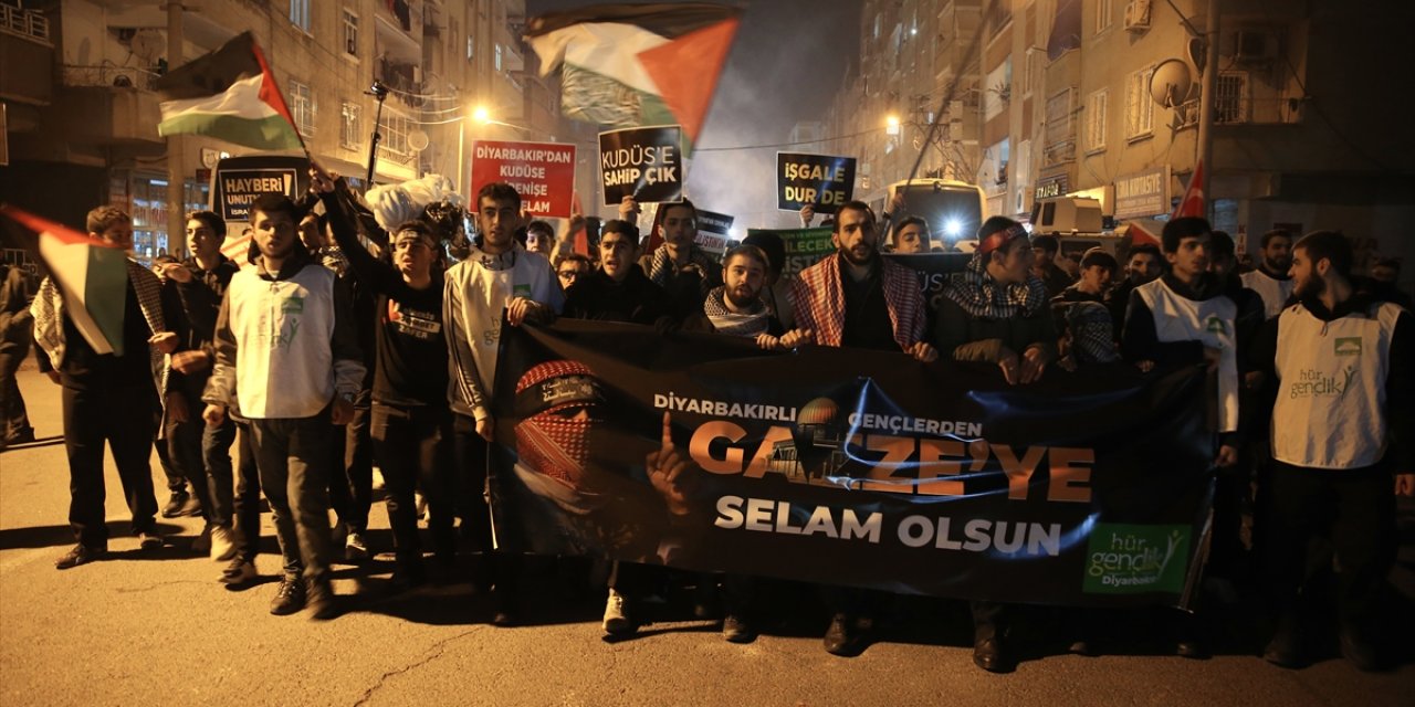 Diyarbakır'da İsrail'in Gazze'ye saldırıları protesto edildi