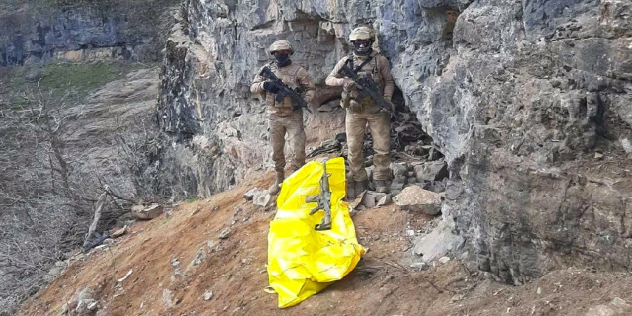 2 PKK'lı terörist daha sarı poşete girdi