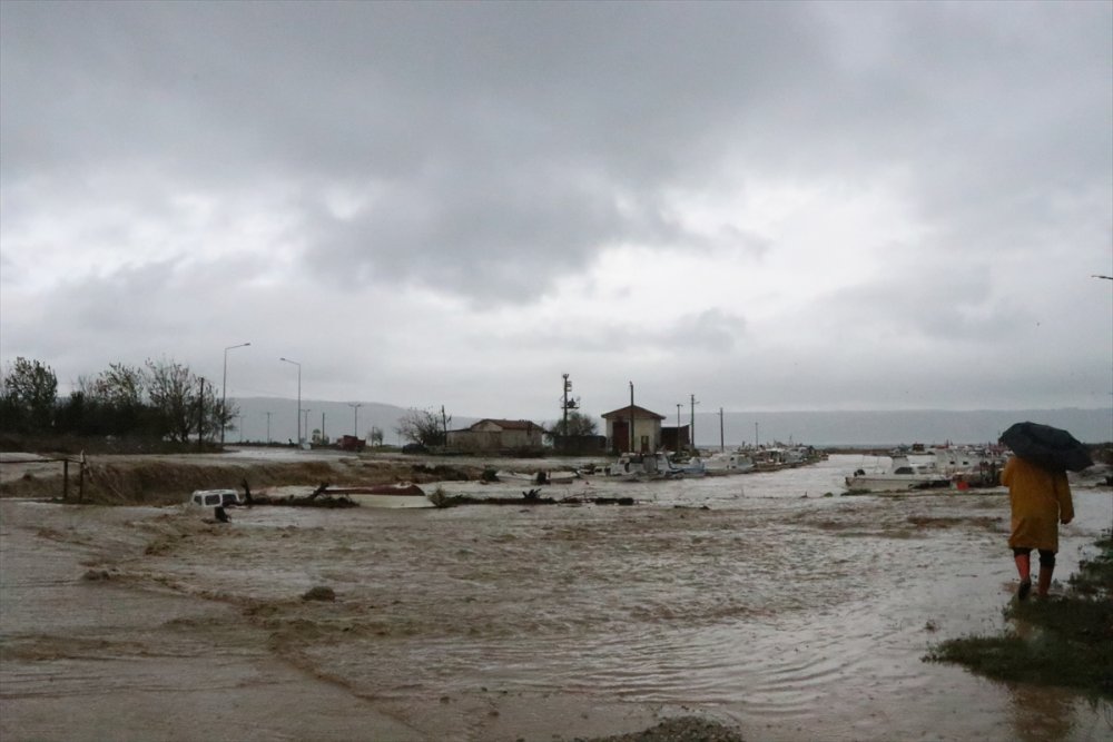 Çanakkale'de Kepez Deresi taştı