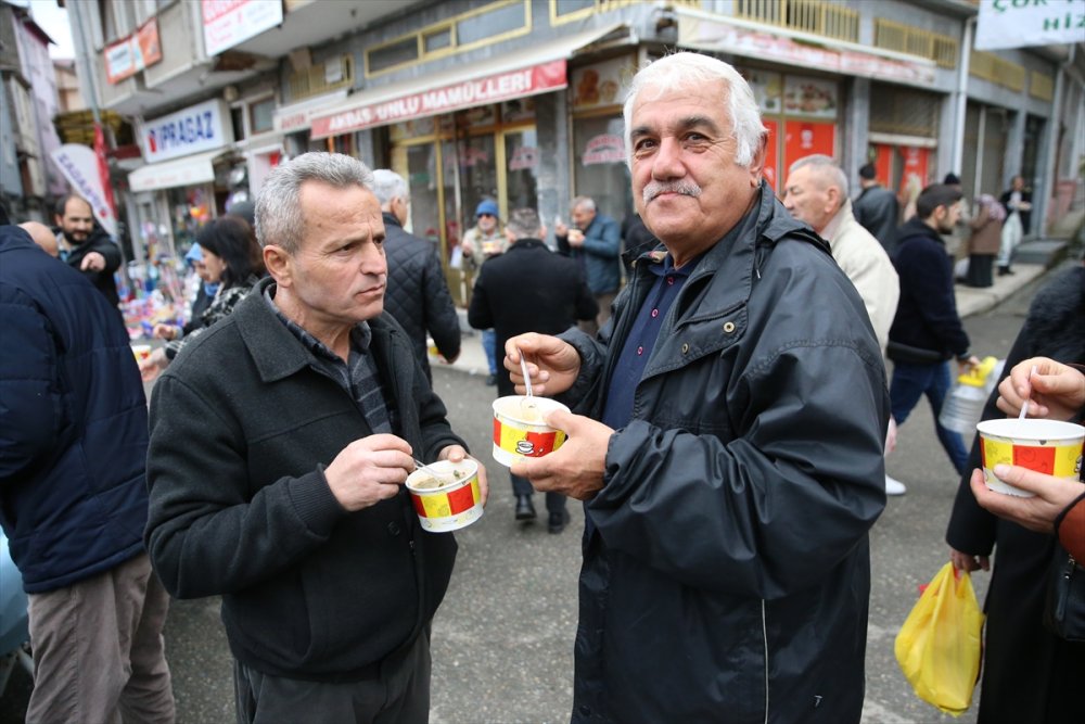 Ordu'da 4 bin kişiye karalahana çorbası ikram edildi